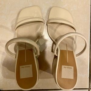 Dolce Vita Block Heel Sandal White Ivory size 7